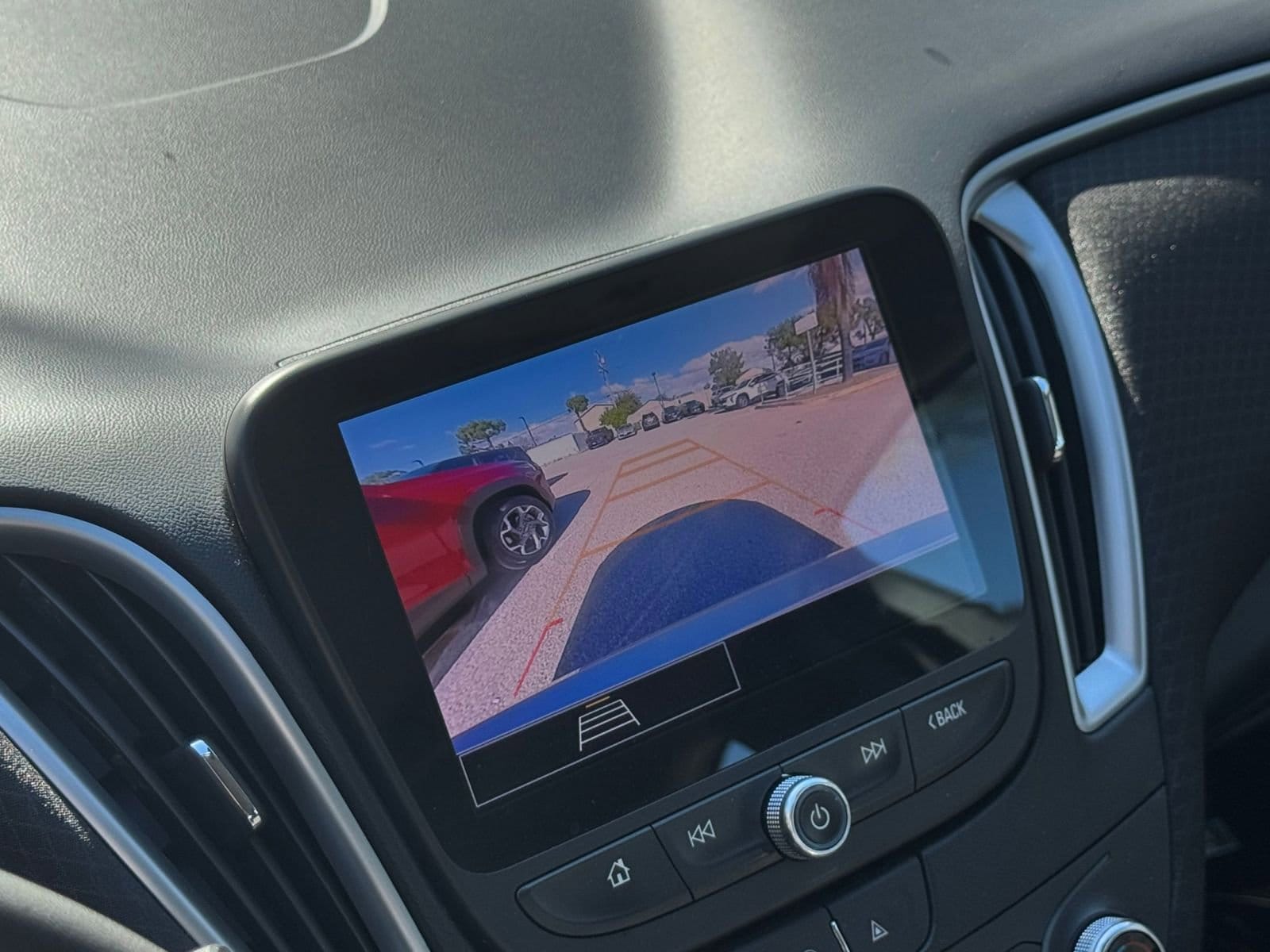 Thumbnail: 2024 Chevrolet Malibu - 24