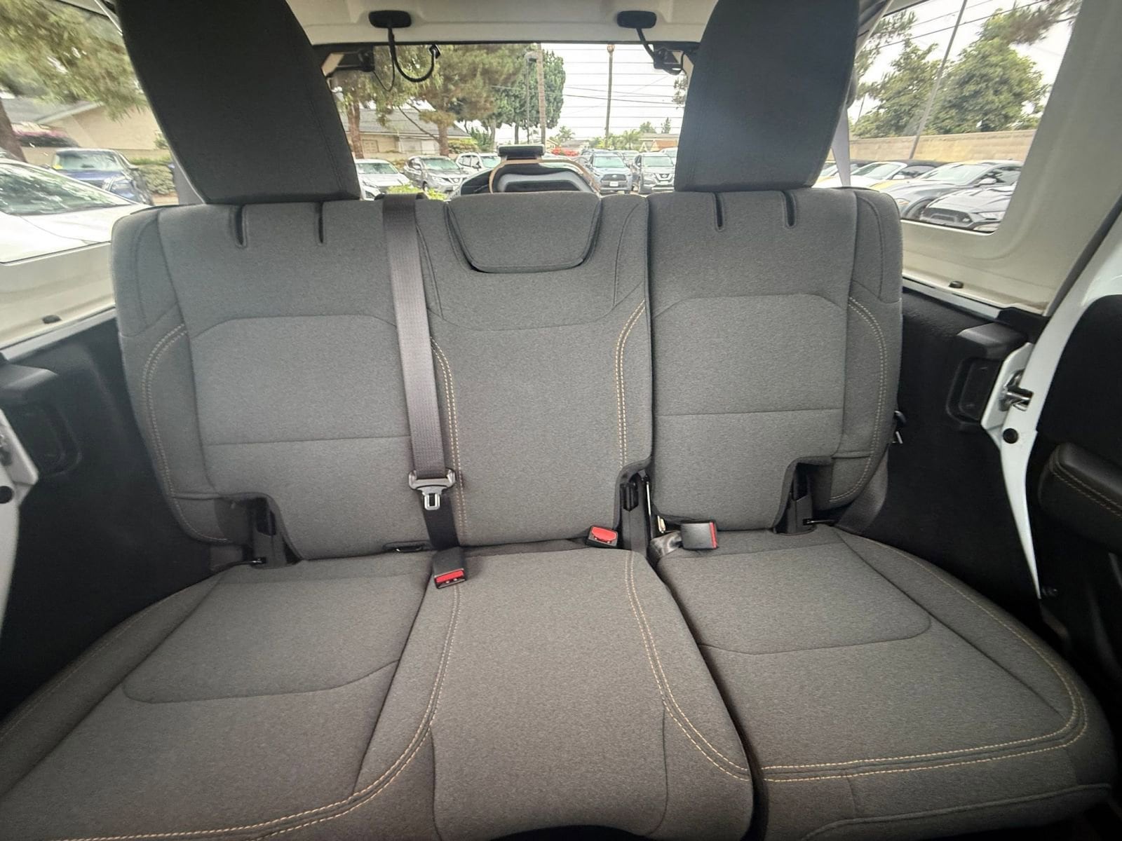 Thumbnail: 2025 Jeep Wrangler - 34