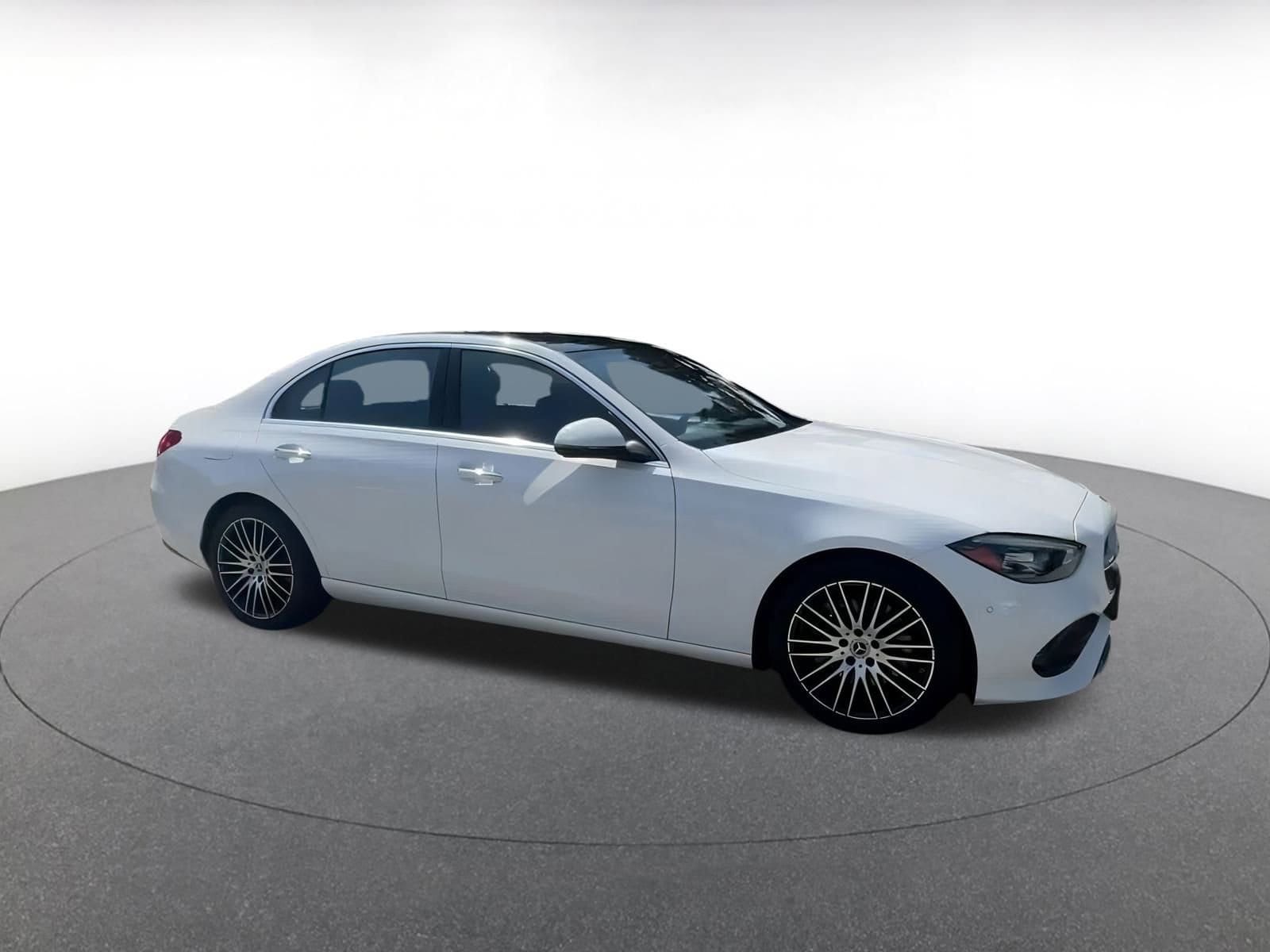 Thumbnail: 2024 Mercedes-Benz C-Class - 2