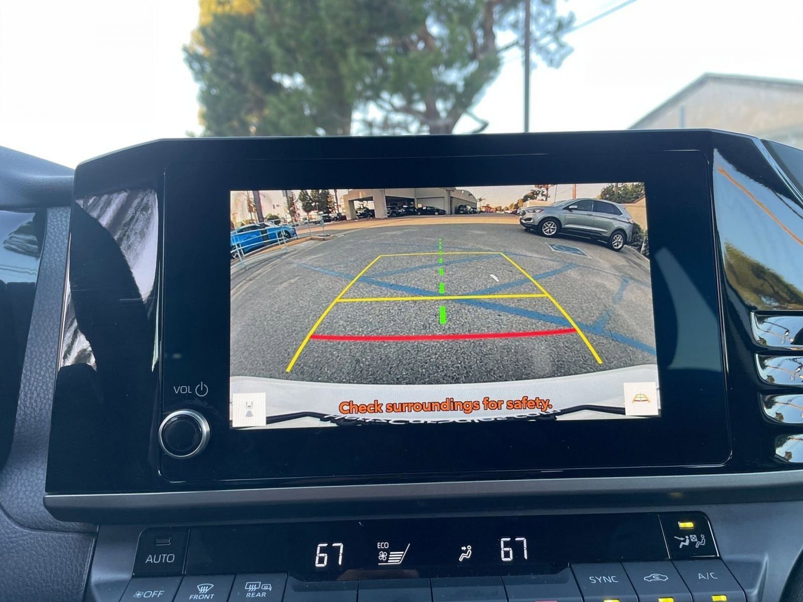 Thumbnail: 2025 Toyota Camry - 24