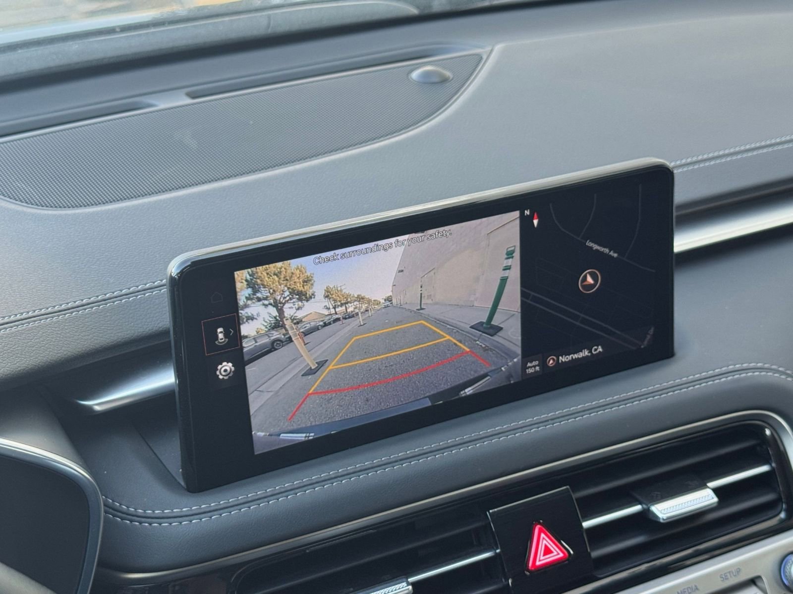 Thumbnail: 2025 Genesis G70 - 25