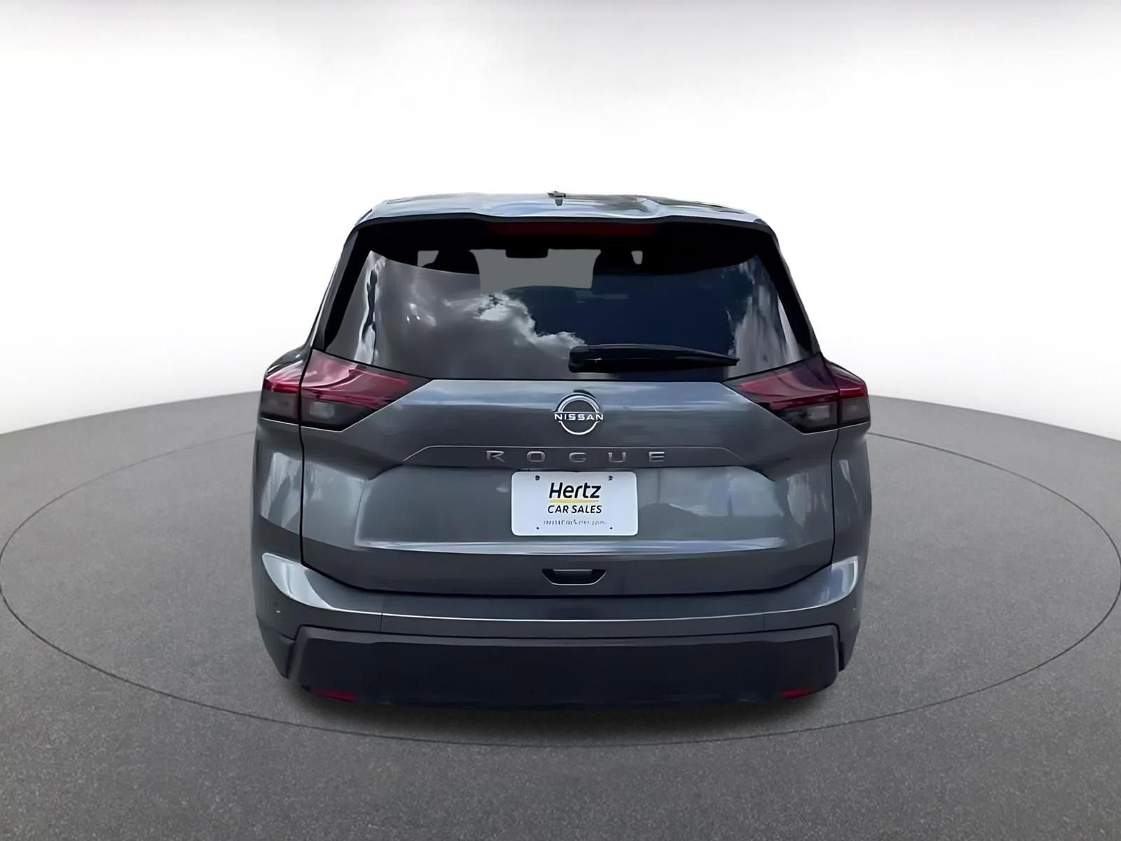 Thumbnail: 2025 Nissan Rogue - 12