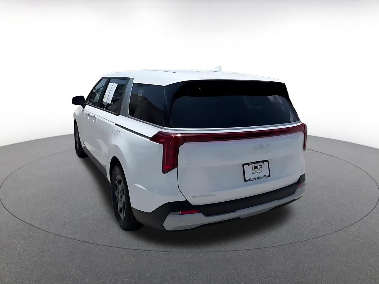 Thumbnail: 2026 Kia Carnival - 11
