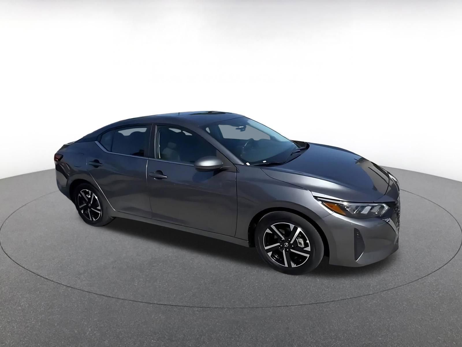 Thumbnail: 2025 Nissan Sentra - 2