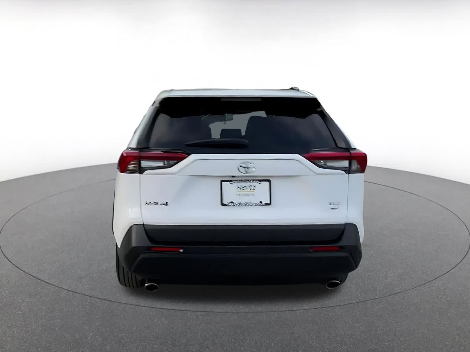 Thumbnail: 2025 Toyota RAV4 - 12