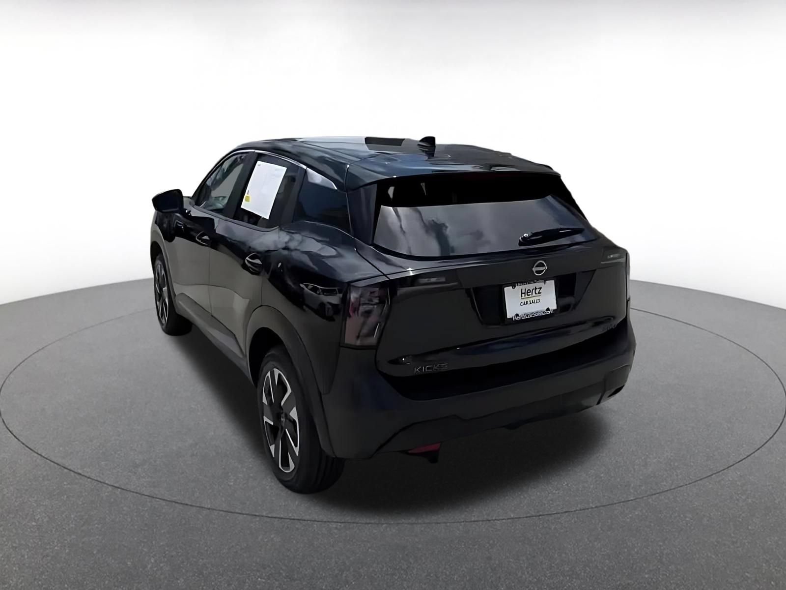 Thumbnail: 2025 Nissan Kicks - 11