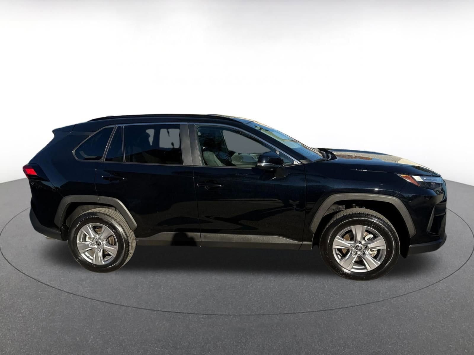 Thumbnail: 2025 Toyota RAV4 - 15