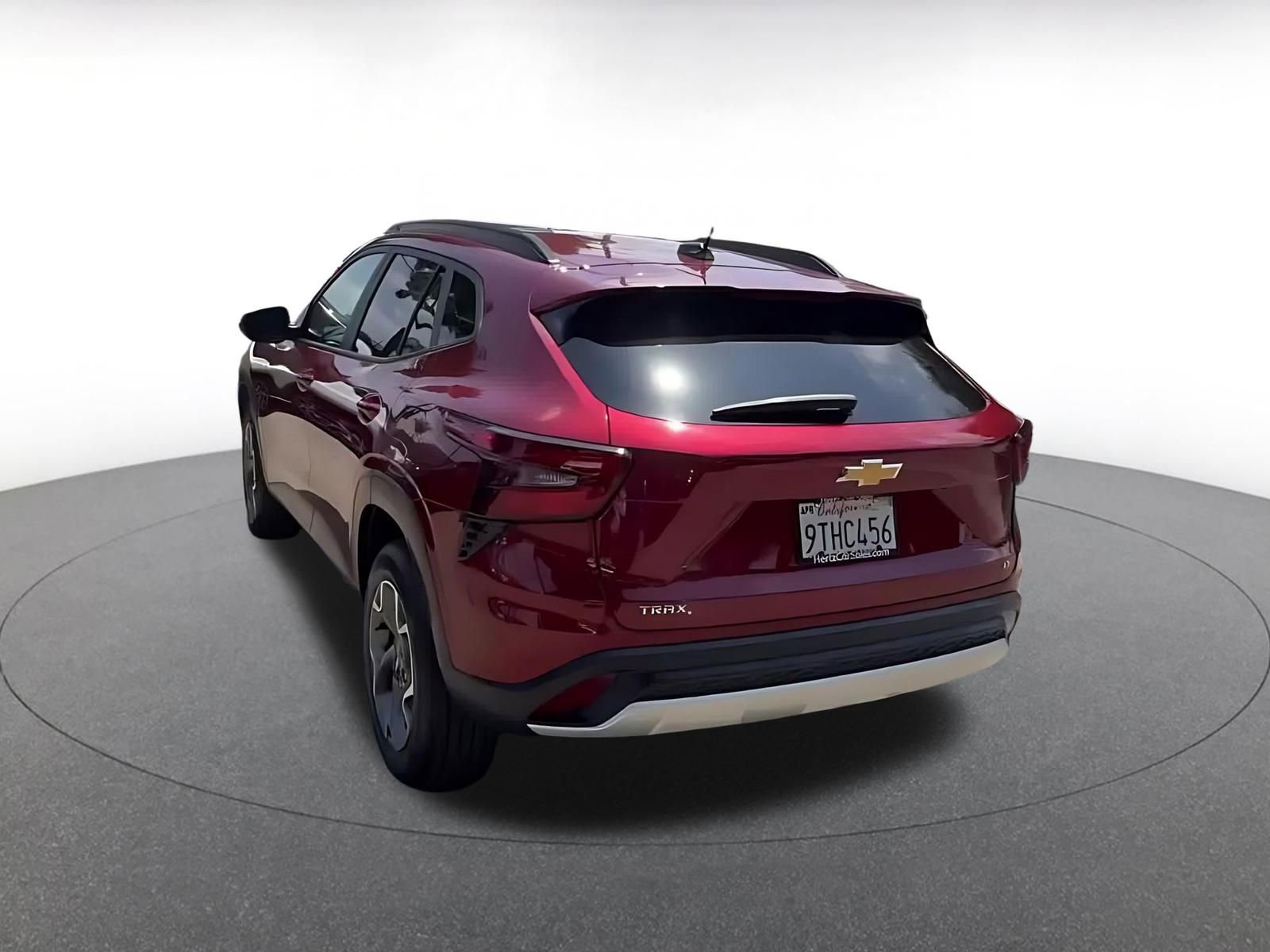 Thumbnail: 2025 Chevrolet Trax - 10