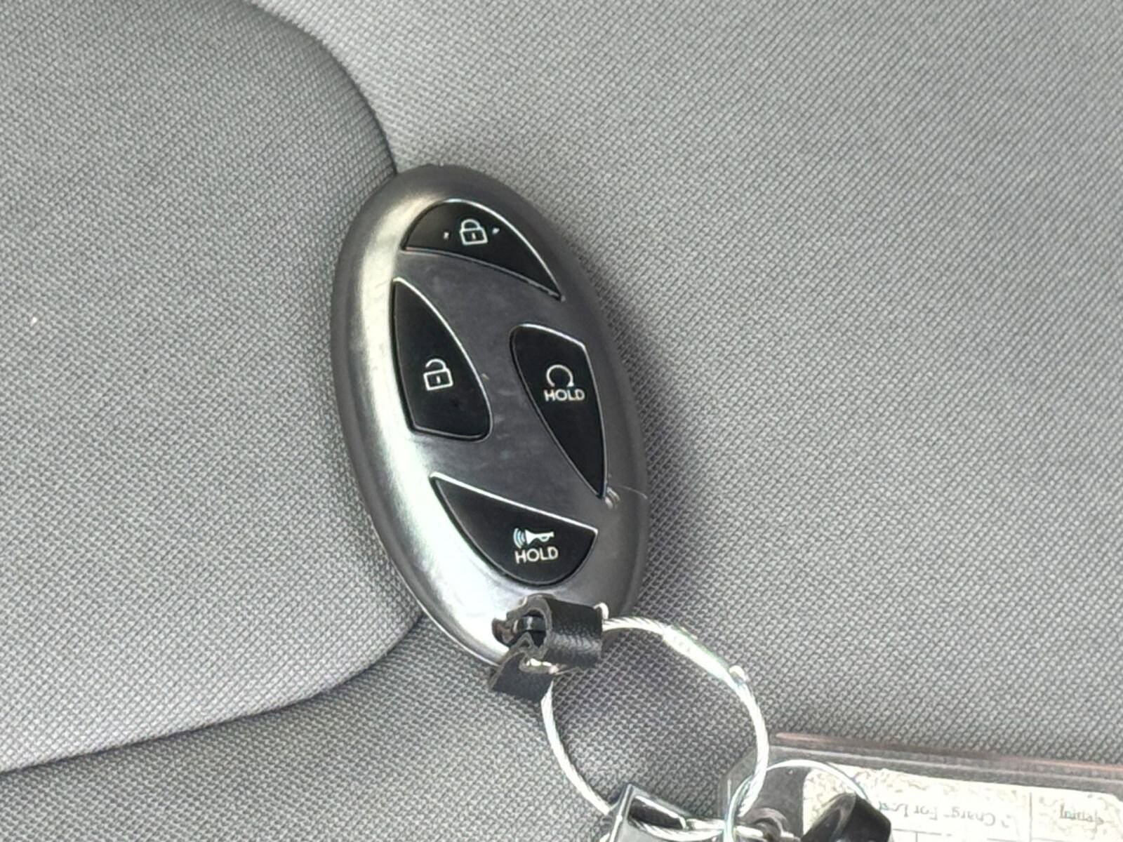 Thumbnail: 2025 Hyundai Elantra - 25