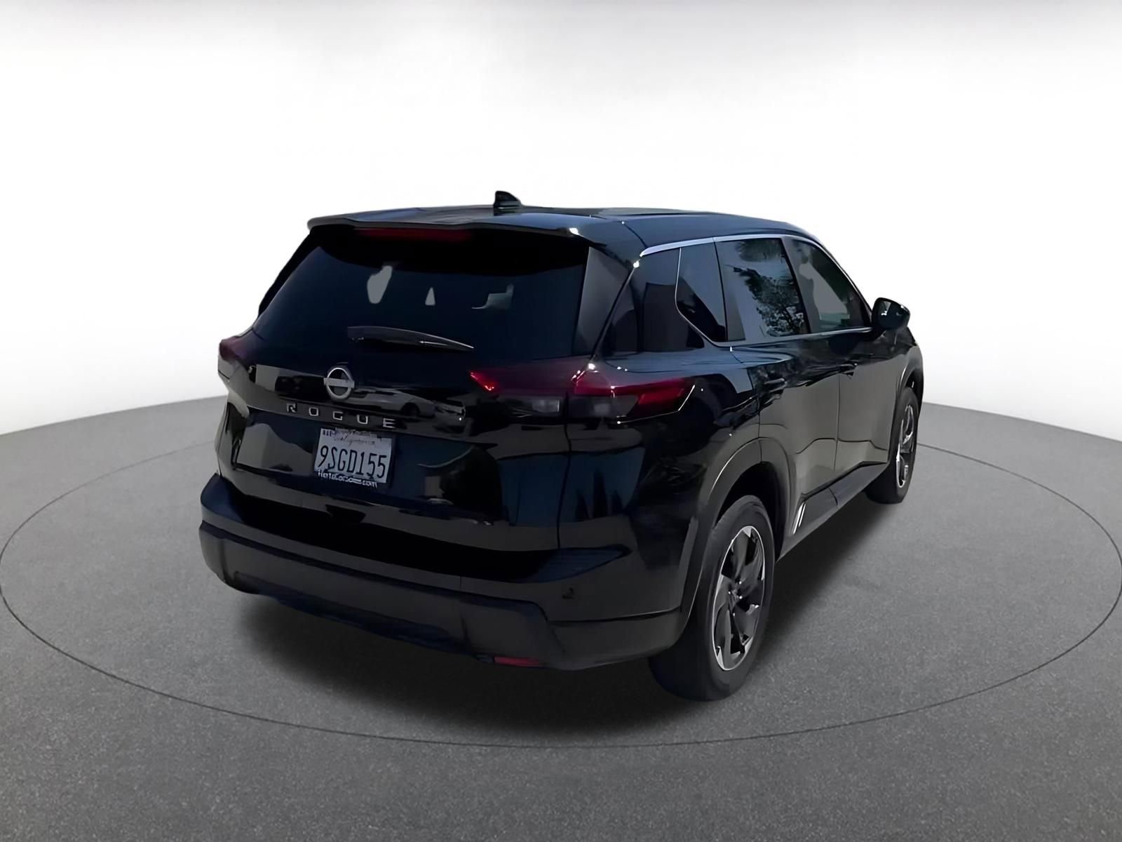 Thumbnail: 2025 Nissan Rogue - 14