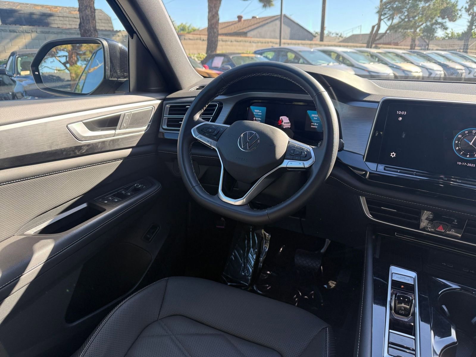 Thumbnail: 2025 Volkswagen Atlas - 30