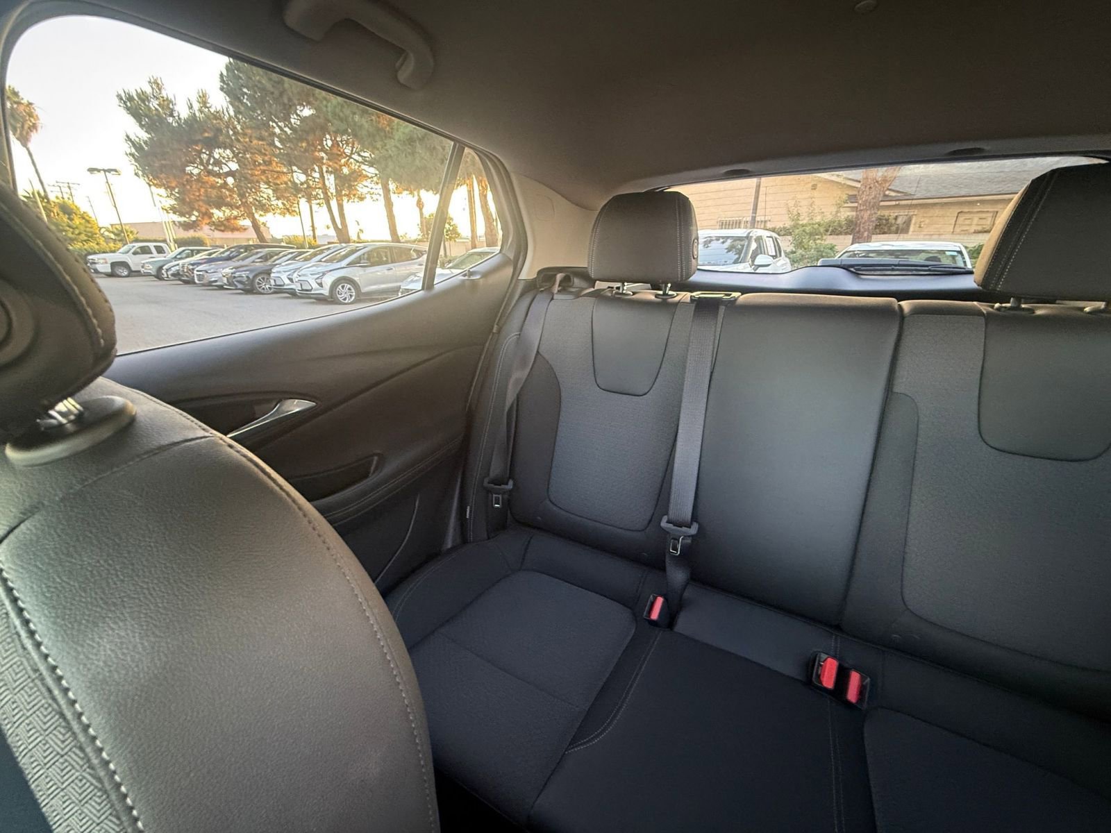 Thumbnail: 2025 Buick Encore GX - 35