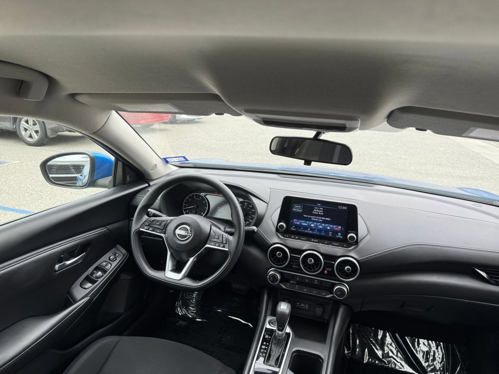 Thumbnail: 2025 Nissan Sentra - 33