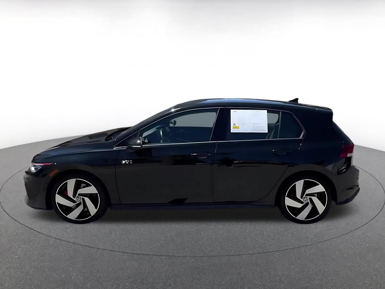 Thumbnail: 2026 Volkswagen Golf - 4