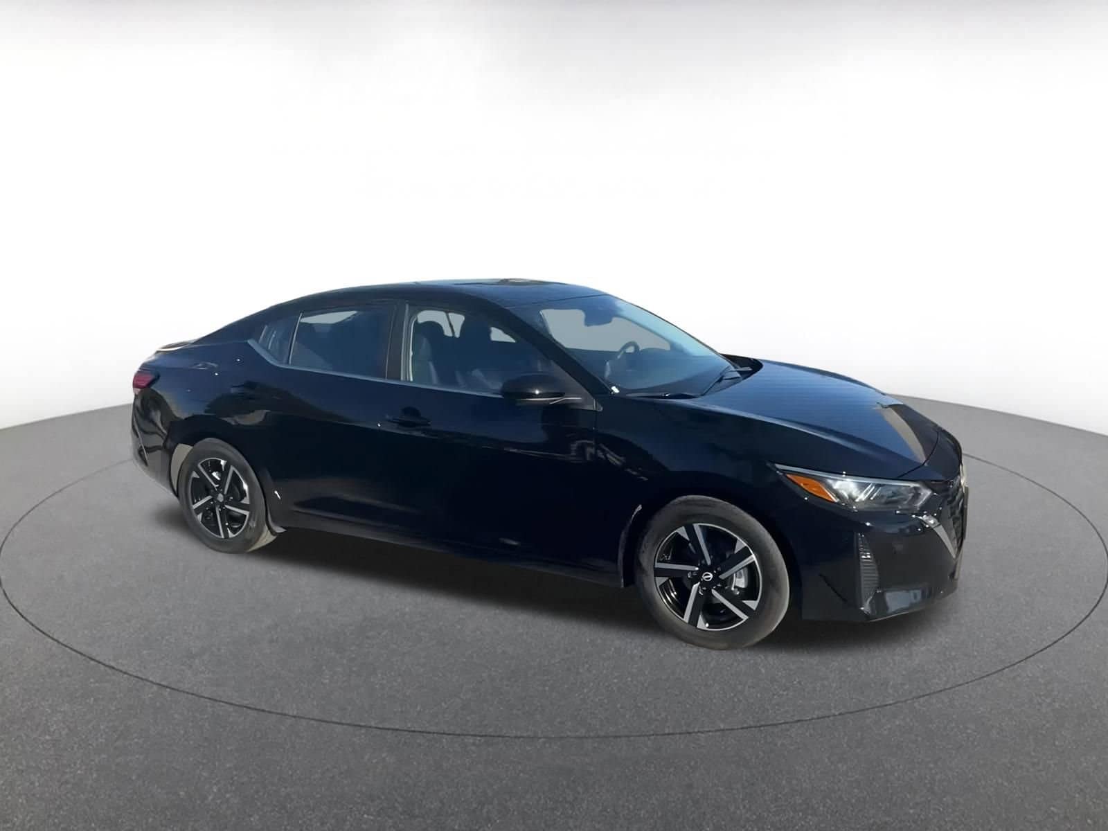 Thumbnail: 2025 Nissan Sentra - 2