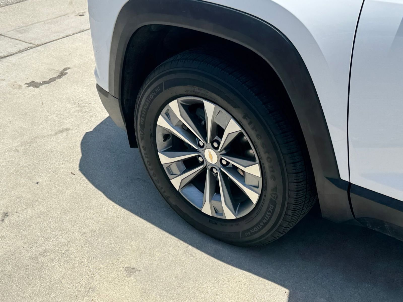 Thumbnail: 2025 Chevrolet Equinox - 30