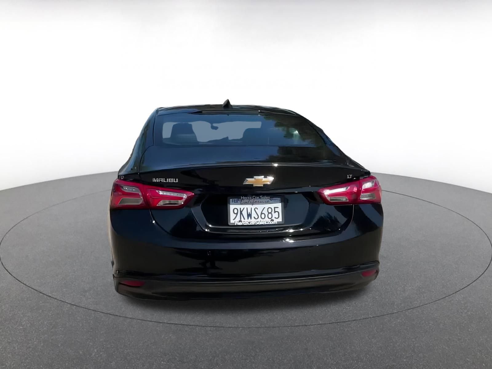 Thumbnail: 2024 Chevrolet Malibu - 12