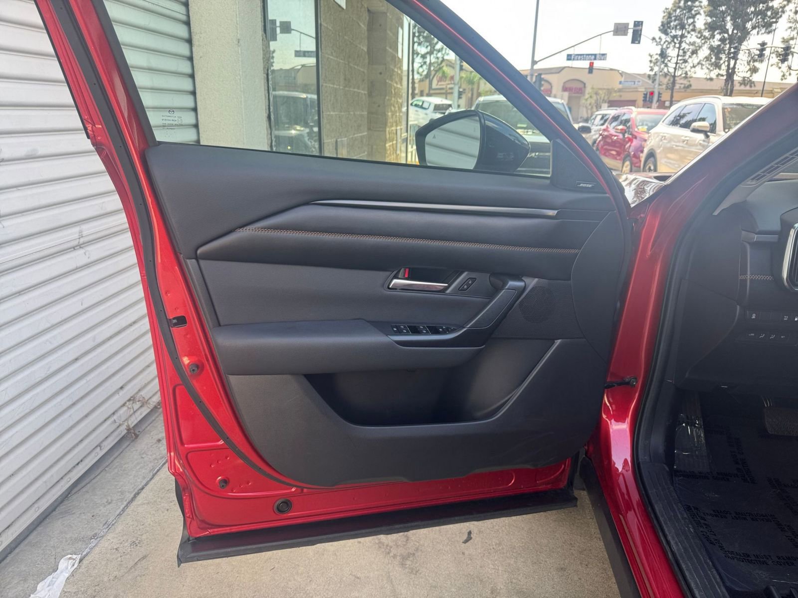 Thumbnail: 2025 Mazda CX-50 - 18