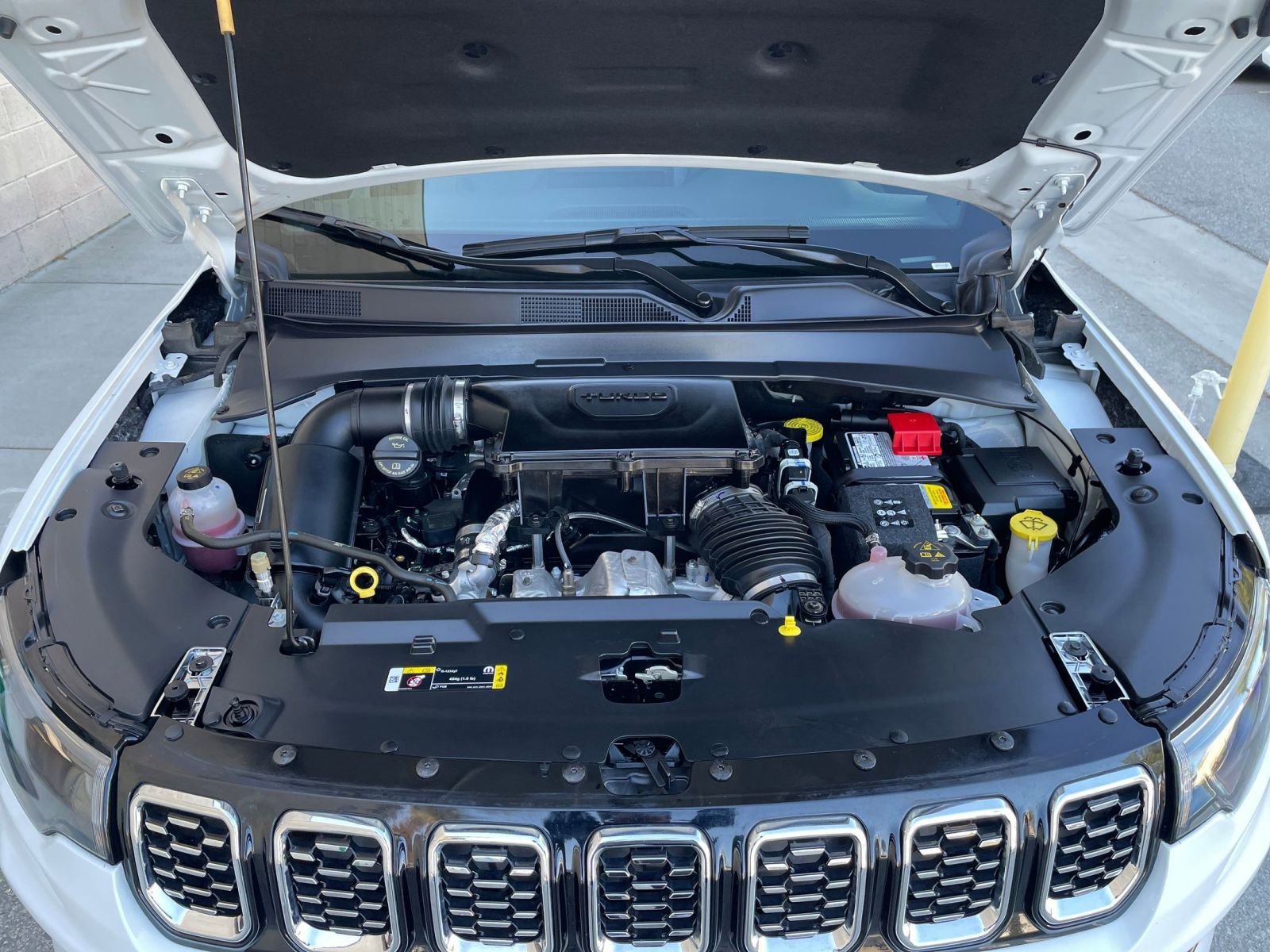 Thumbnail: 2025 Jeep Compass - 32