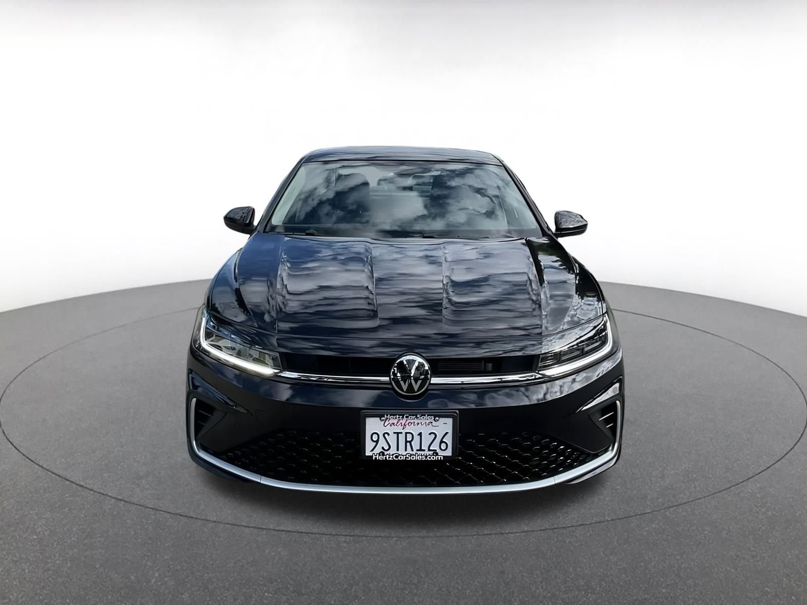 Thumbnail: 2025 Volkswagen Jetta - 4