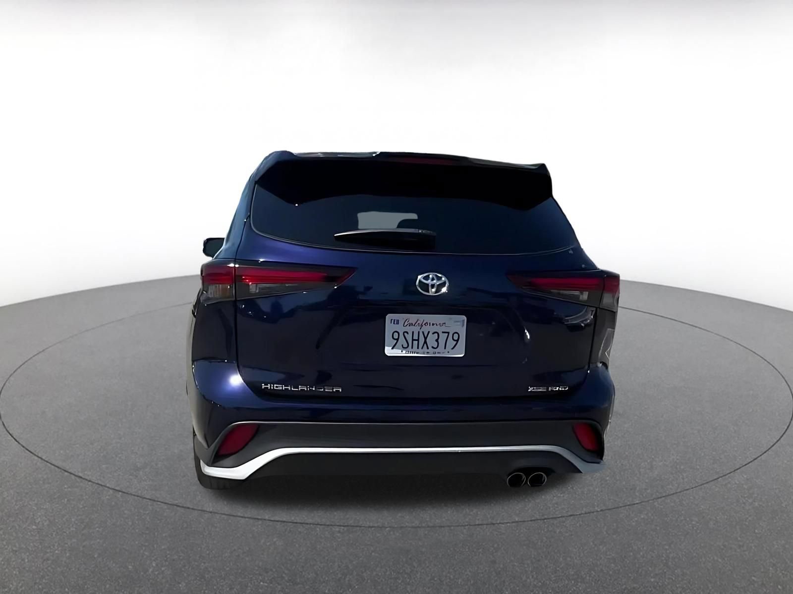 Thumbnail: 2025 Toyota Highlander - 12