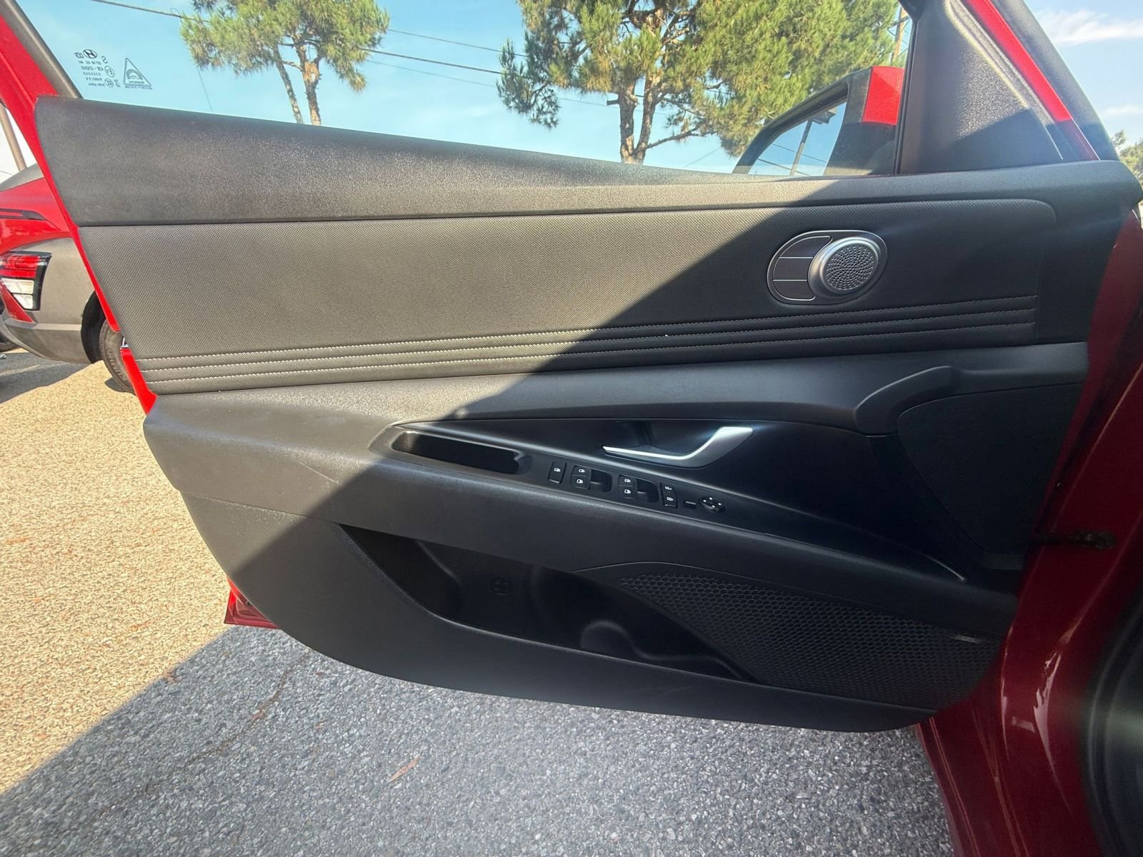 Thumbnail: 2025 Hyundai Elantra - 20