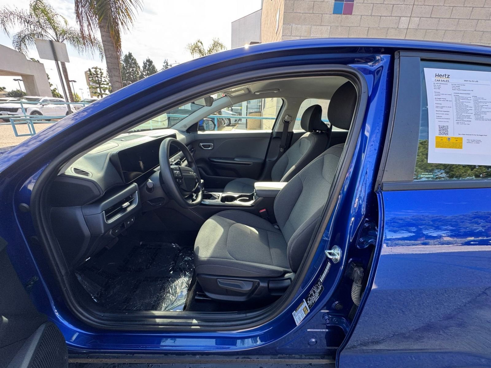 Thumbnail: 2025 Kia K4 - 27