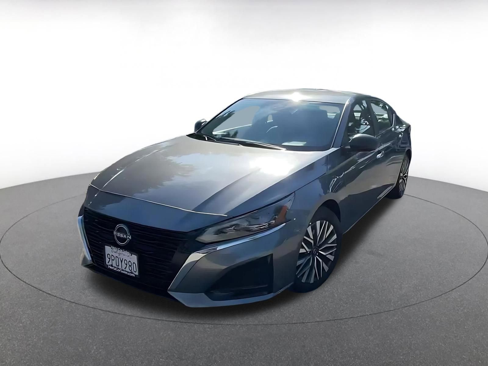 Thumbnail: 2025 Nissan Altima - 4