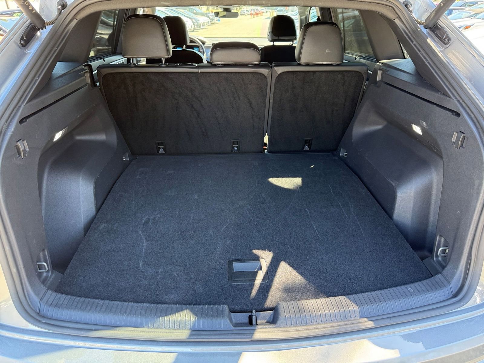 Thumbnail: 2025 Volkswagen Atlas - 27