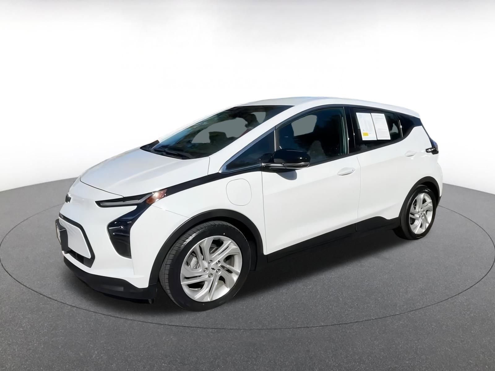 Thumbnail: 2023 Chevrolet Bolt EV - 8