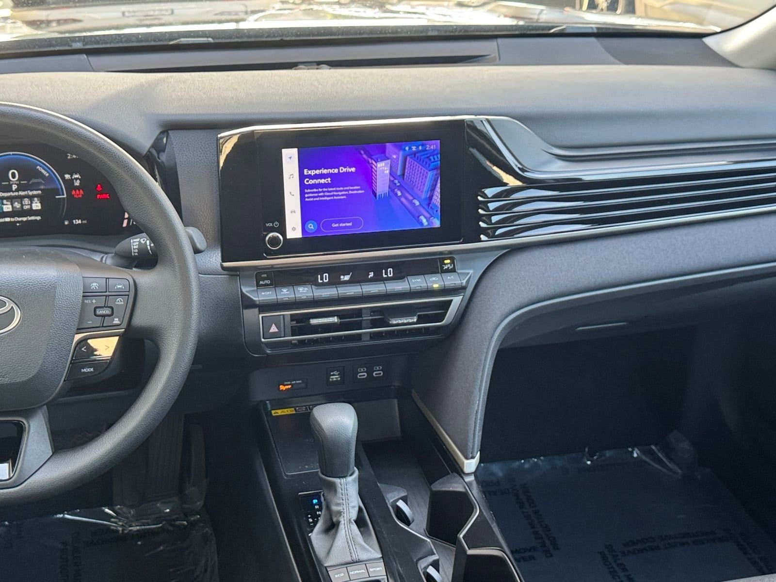 Thumbnail: 2025 Toyota Camry - 21