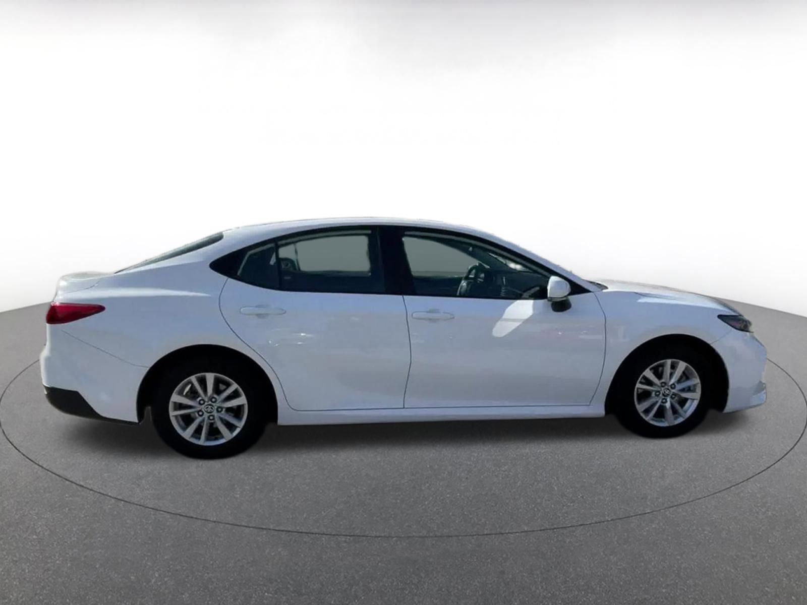 Thumbnail: 2025 Toyota Camry - 16