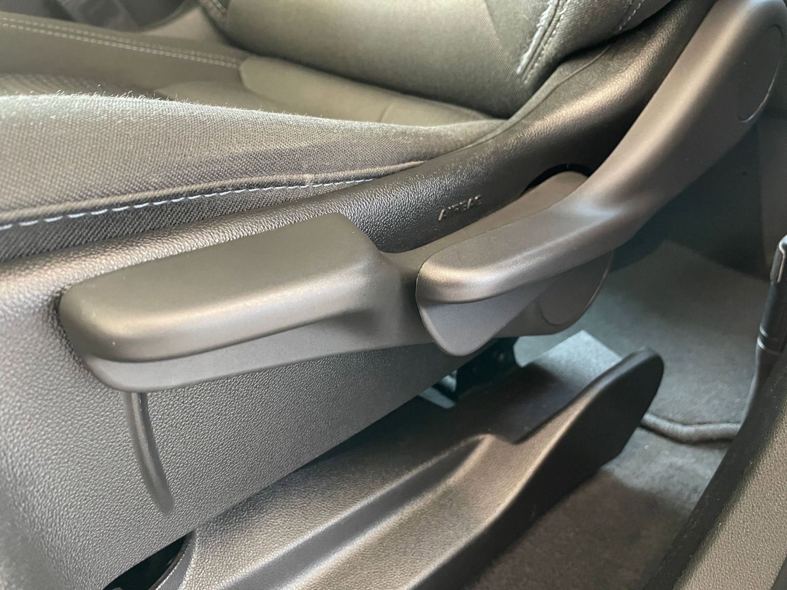 Thumbnail: 2023 Chevrolet Bolt EV - 27