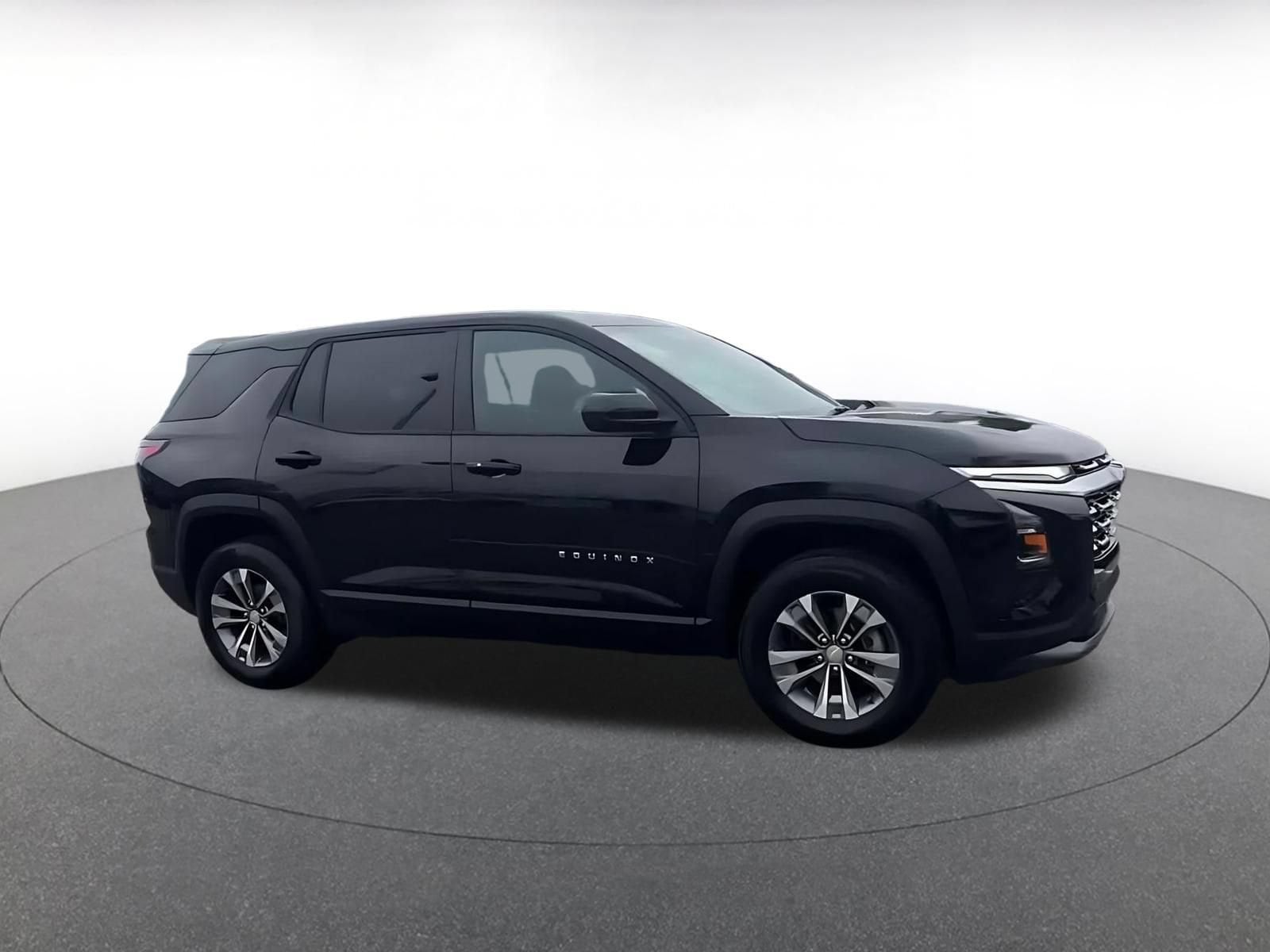 Thumbnail: 2025 Chevrolet Equinox - 2