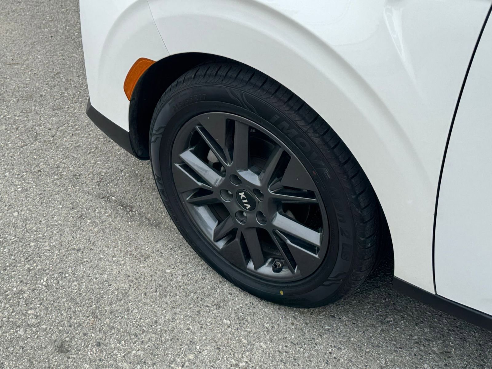 Thumbnail: 2021 Kia Soul - 33