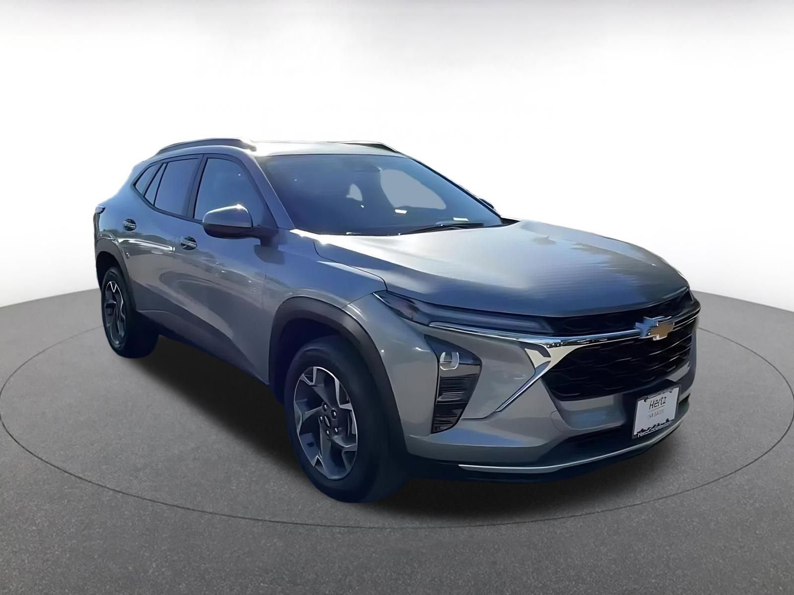 Thumbnail: 2025 Chevrolet Trax - 3