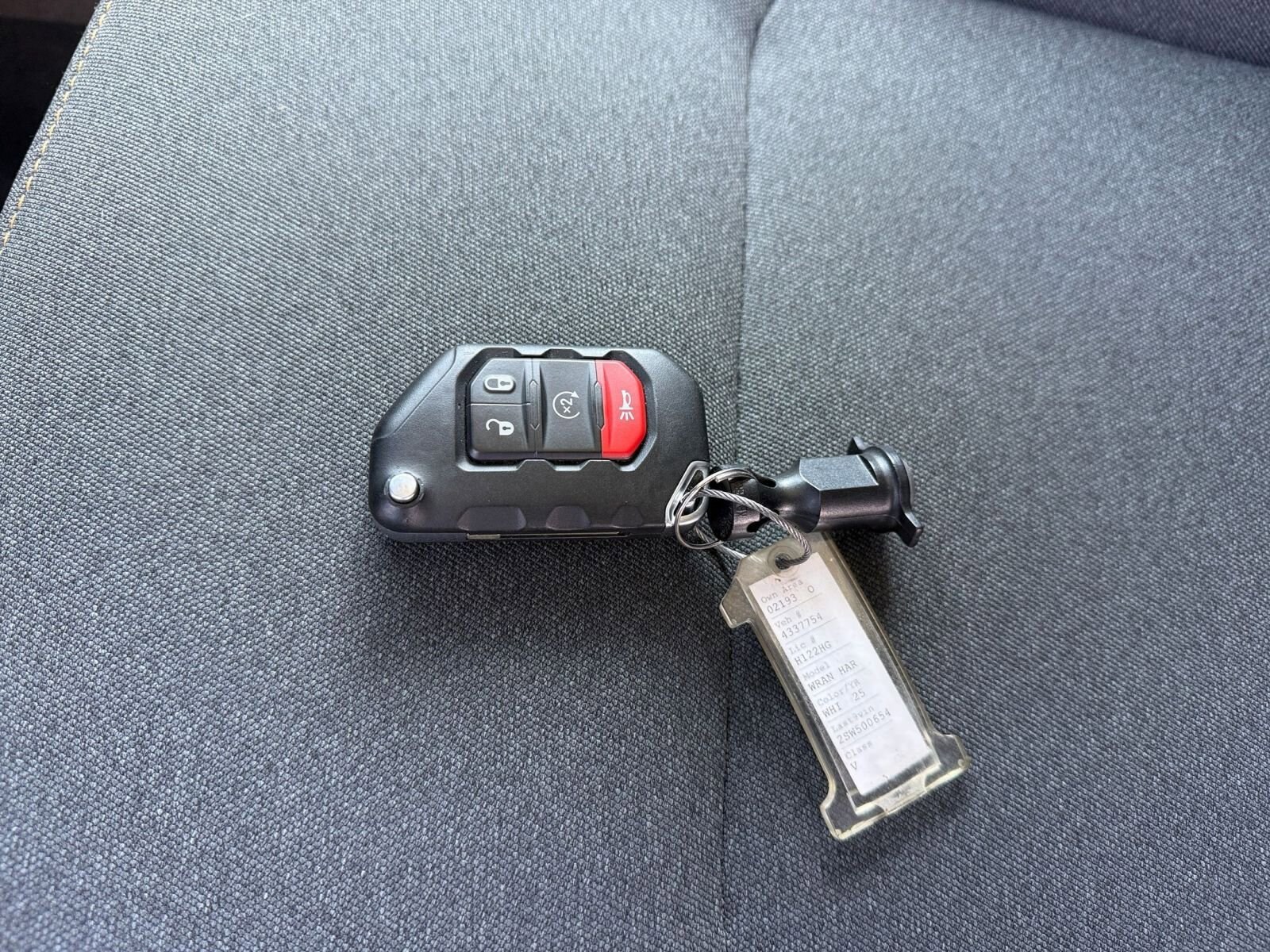 Thumbnail: 2025 Jeep Wrangler - 21