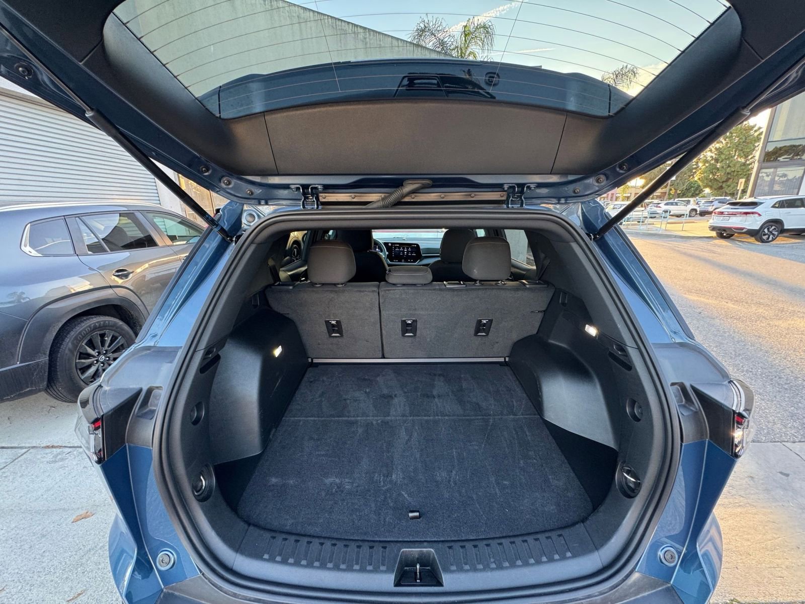 Thumbnail: 2025 Chevrolet Equinox - 30