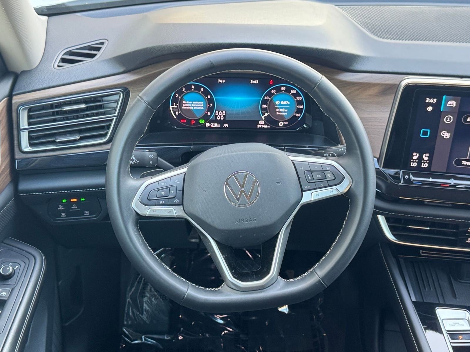 Thumbnail: 2025 Volkswagen Atlas - 28