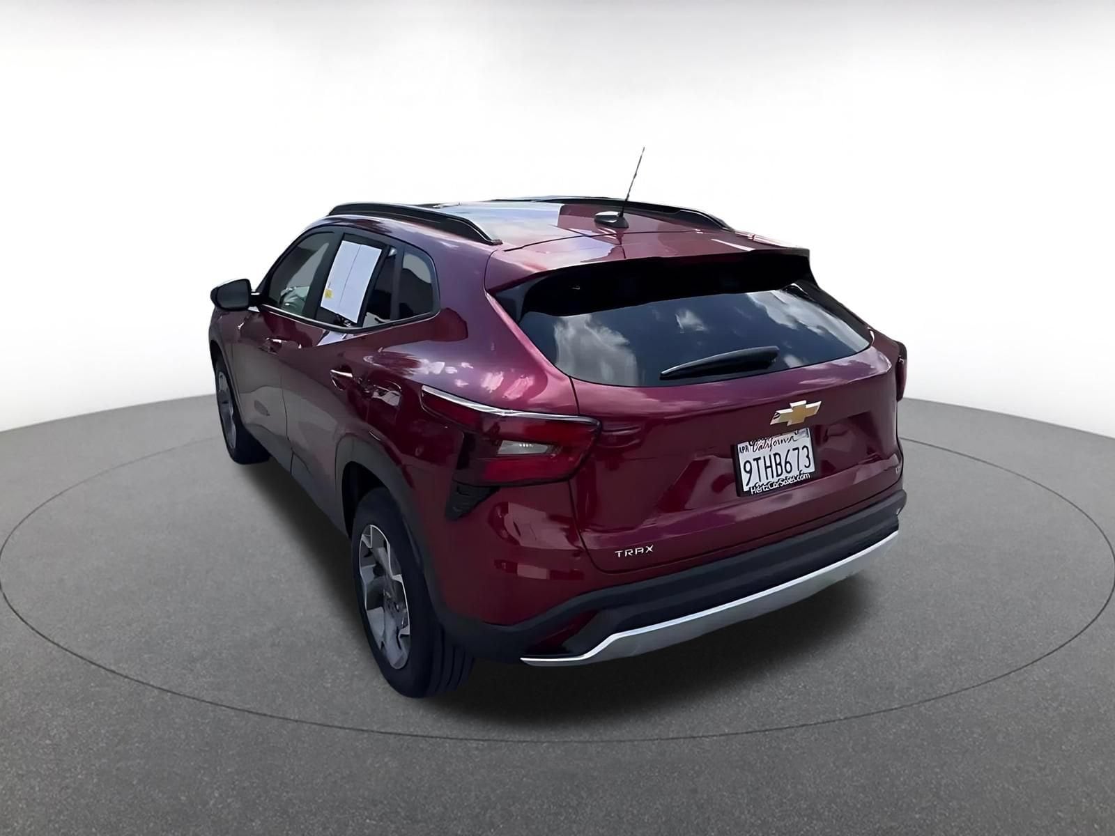 Thumbnail: 2025 Chevrolet Trax - 10
