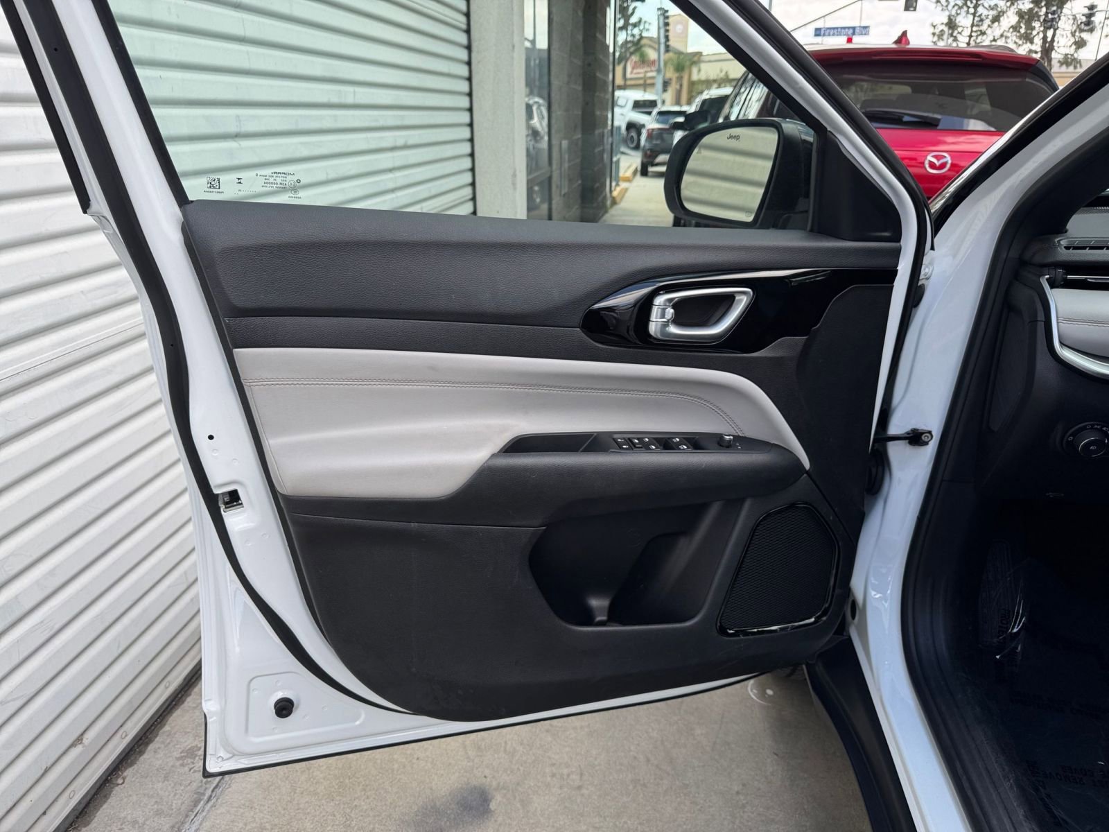 Thumbnail: 2025 Jeep Compass - 18