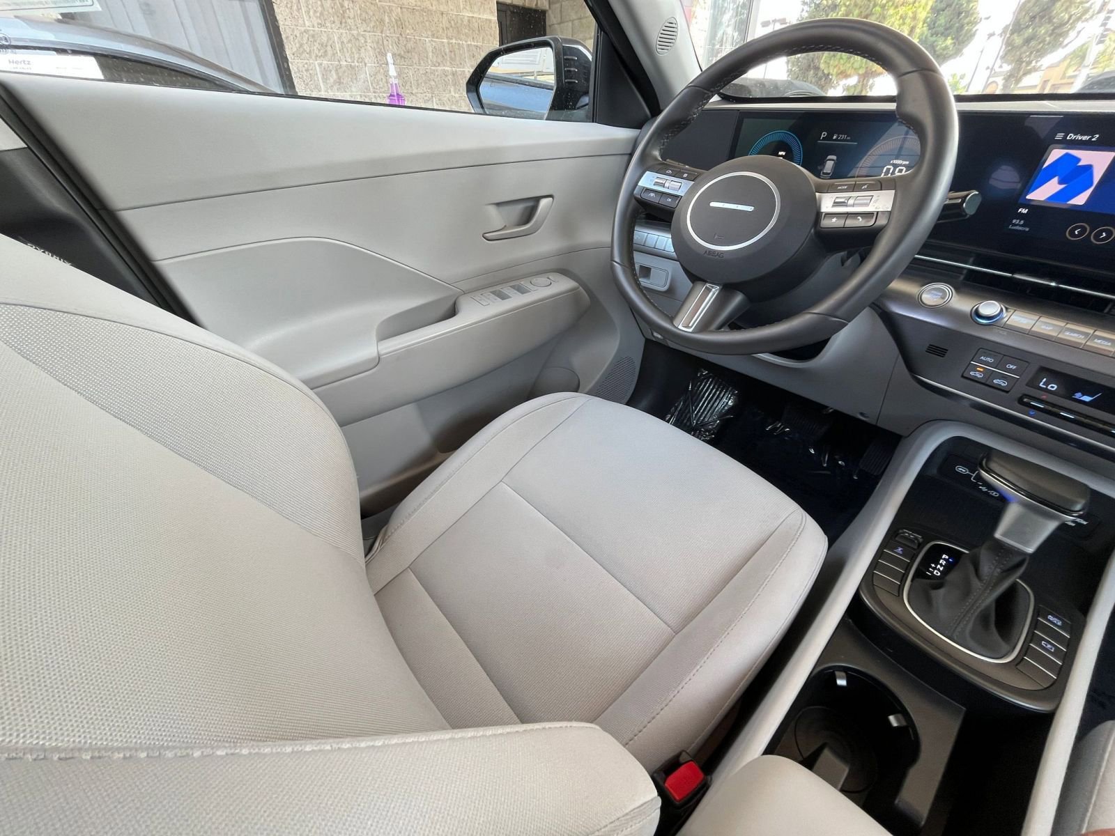 2024 Hyundai Kona SEL 34