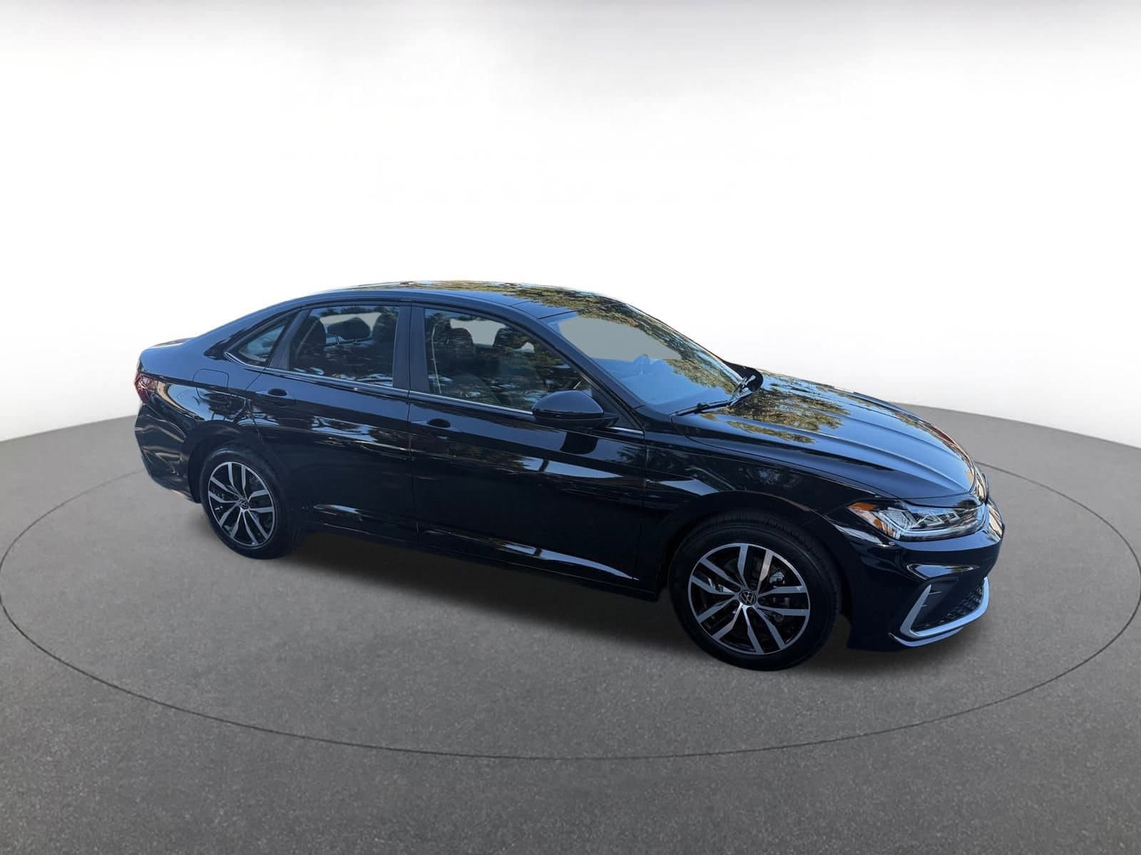 Thumbnail: 2025 Volkswagen Jetta - 1