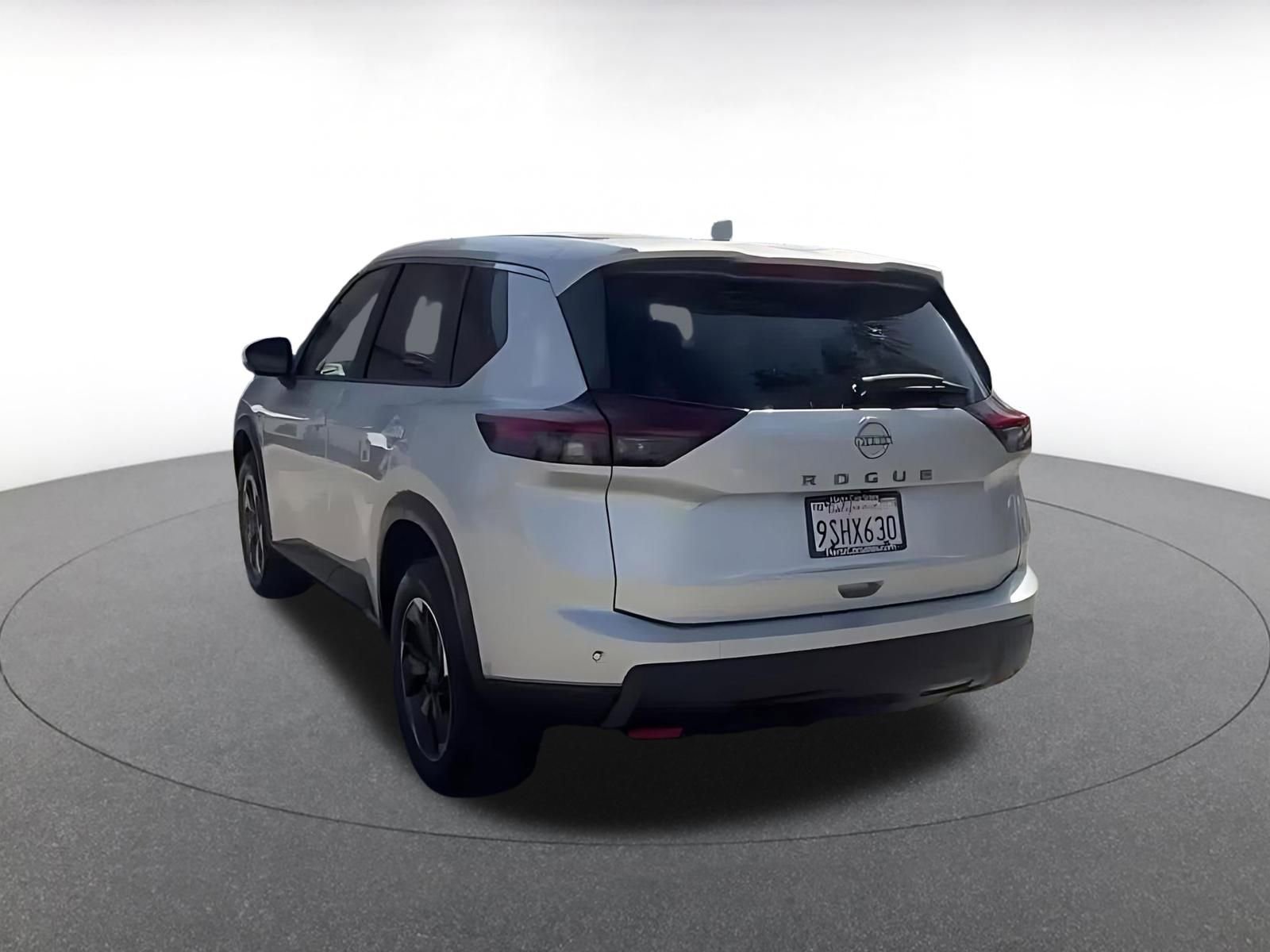 Thumbnail: 2025 Nissan Rogue - 11