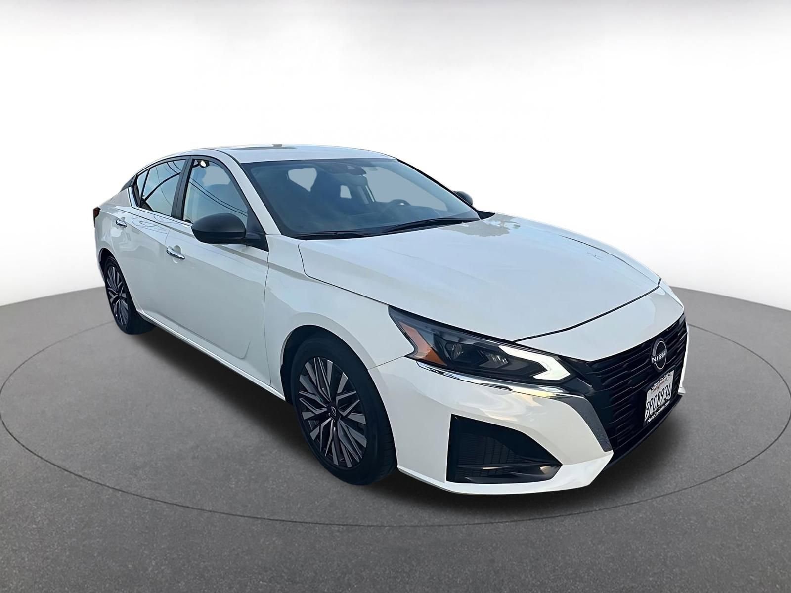 Thumbnail: 2025 Nissan Altima - 1