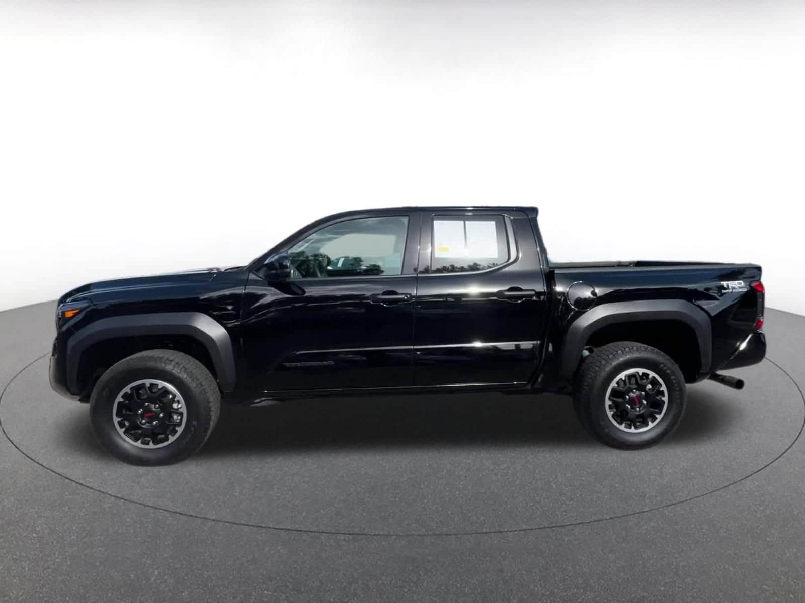 Thumbnail: 2025 Toyota Tacoma - 9