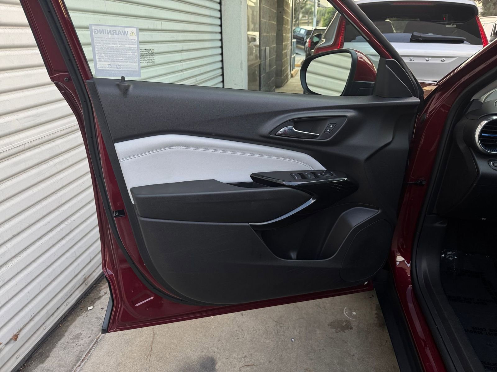 Thumbnail: 2025 Chevrolet Trax - 20