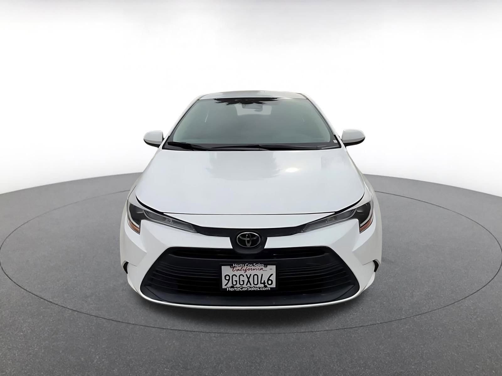 Thumbnail: 2023 Toyota Corolla - 4
