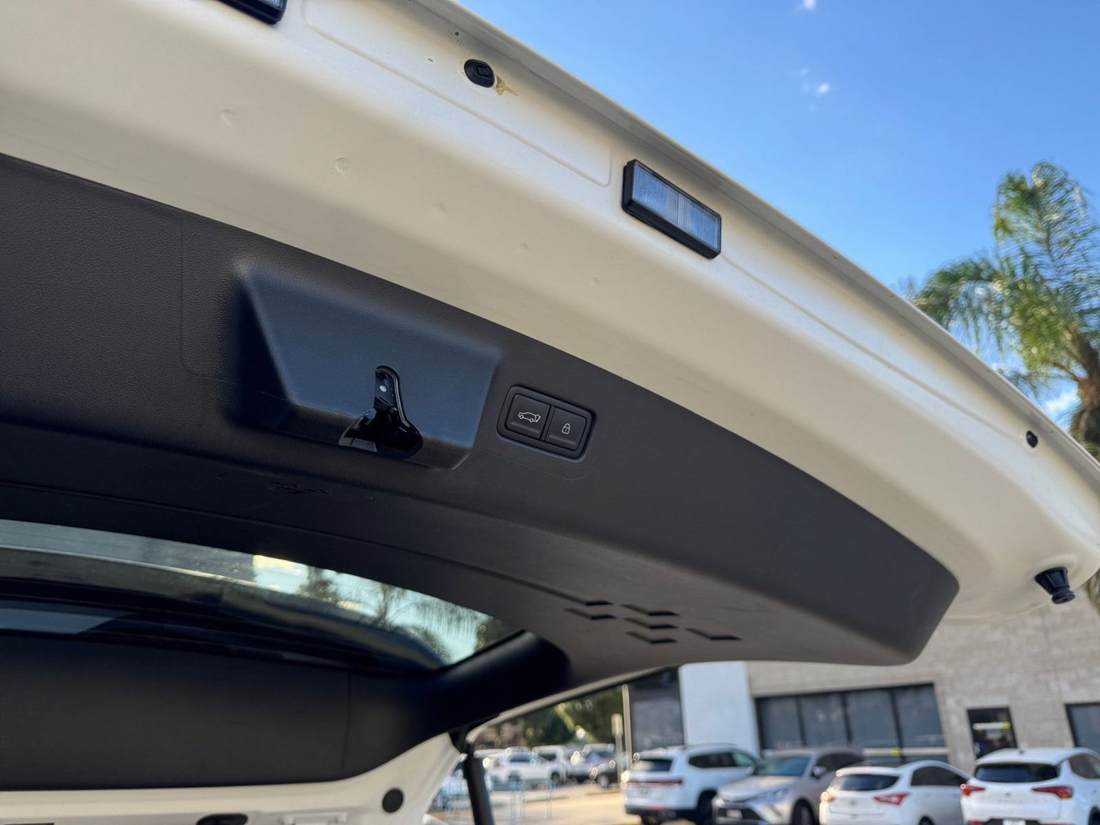 Thumbnail: 2025 Hyundai Santa Fe - 24