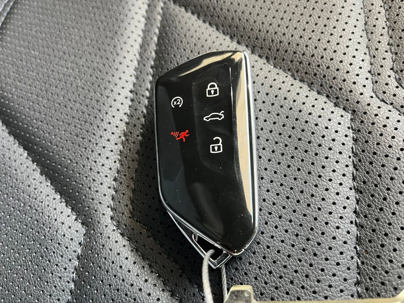 Thumbnail: 2025 Volkswagen Atlas - 22